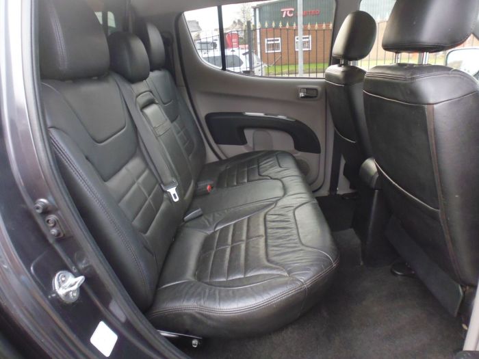 Mitsubishi L200 2.5 Double Cab DI-D Barbarian 4WD 176Bhp Four Wheel Drive Diesel Grey