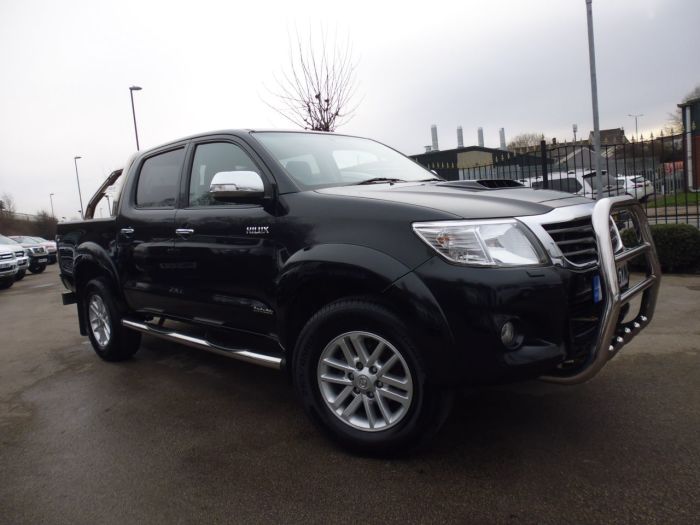 Toyota Hilux Invincible D/Cab Pick Up 3.0 D-4D 4WD 171 Four Wheel Drive Diesel Black