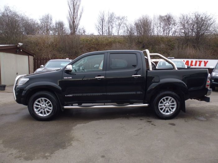 Toyota Hilux Invincible D/Cab Pick Up 3.0 D-4D 4WD 171 Four Wheel Drive Diesel Black