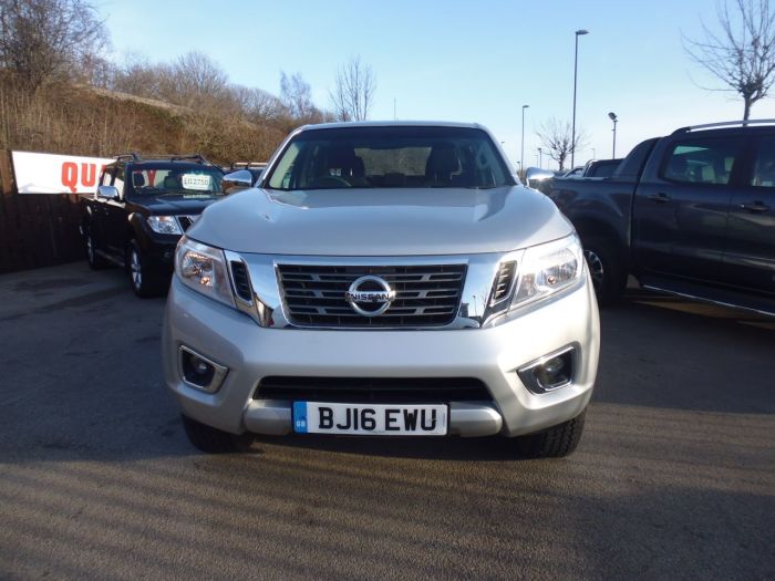 Nissan Navara Double Cab Pick Up Acenta 2.3dCi 160 4WD Four Wheel Drive Diesel Silver