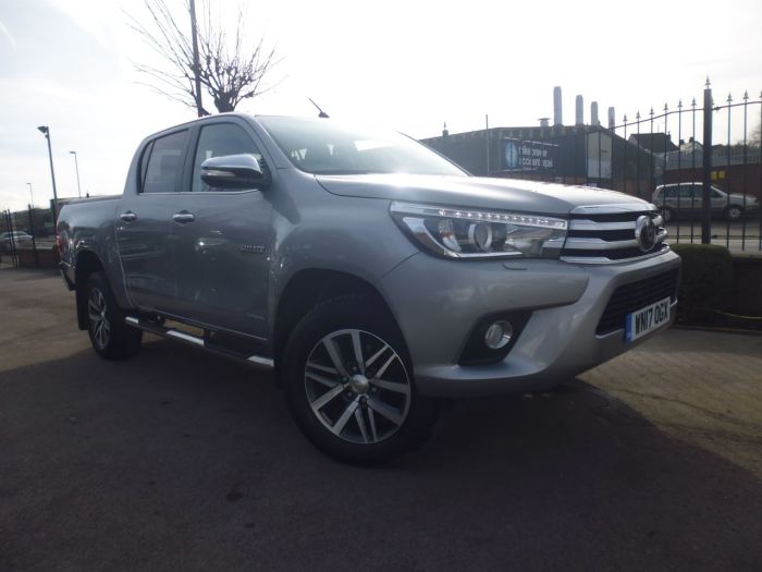 Toyota Hilux Invincible D/Cab Pick Up 2.4 D-4D Auto Four Wheel Drive Diesel Silver