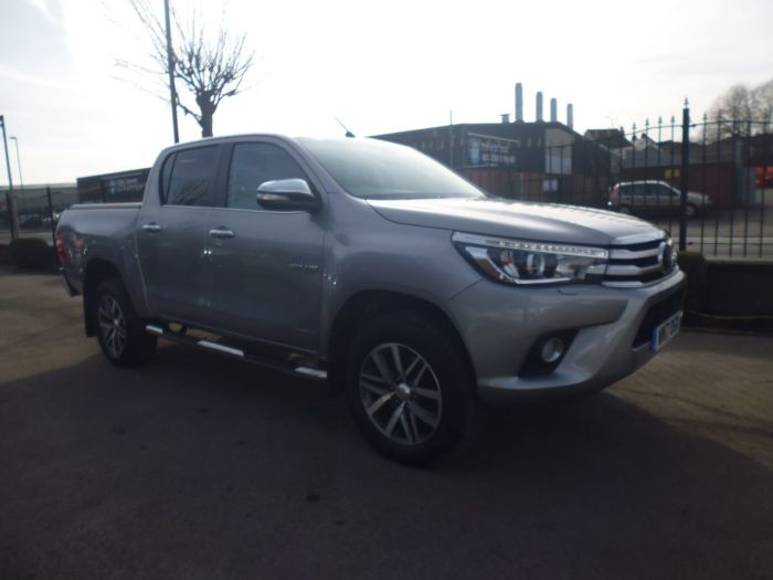 Toyota Hilux Invincible D/Cab Pick Up 2.4 D-4D Auto Four Wheel Drive Diesel Silver