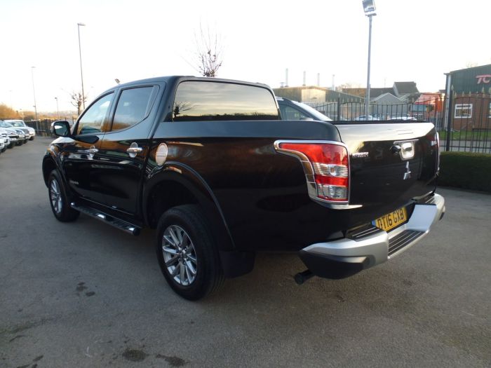 Mitsubishi L200 2.4 Double Cab DI-D 178 Barbarian 4WD Four Wheel Drive Diesel Black