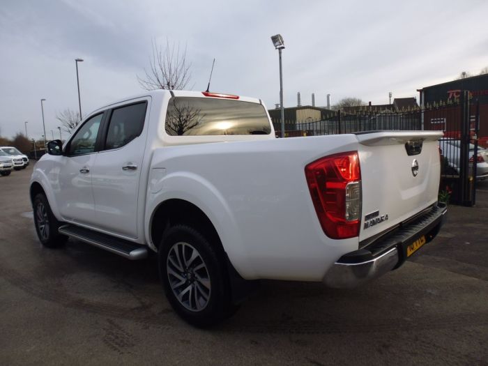 Nissan Navara Double Cab Pick Up N-Connecta 2.3dCi 190 4WD Four Wheel Drive Diesel White