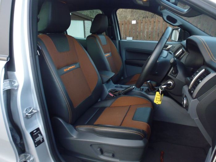 Ford Ranger Pick Up Double Cab Wildtrak 3.2 TDCi 200 Four Wheel Drive Diesel Silver
