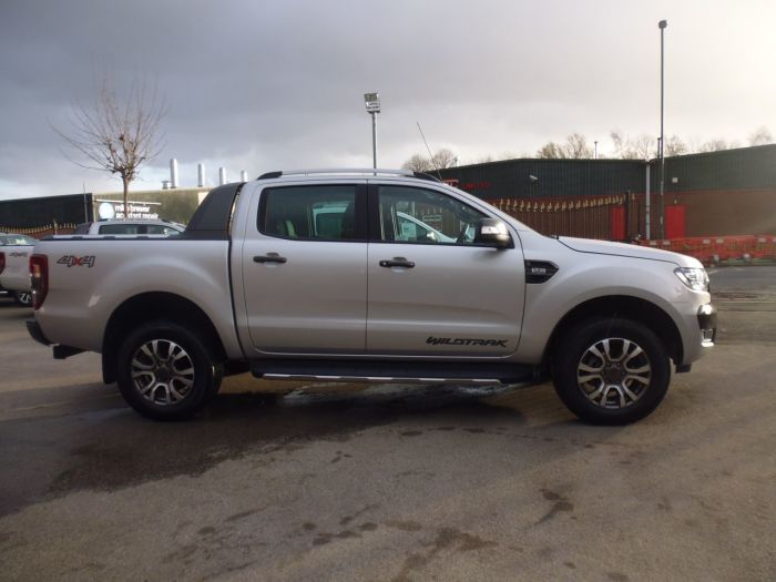 Ford Ranger Pick Up Double Cab Wildtrak 3.2 TDCi 200 Four Wheel Drive Diesel Silver