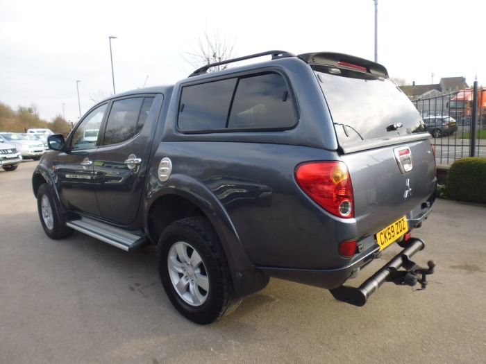 Mitsubishi L200 2.5 L200 ANIMAL DI-D D/C A Four Wheel Drive Diesel Grey