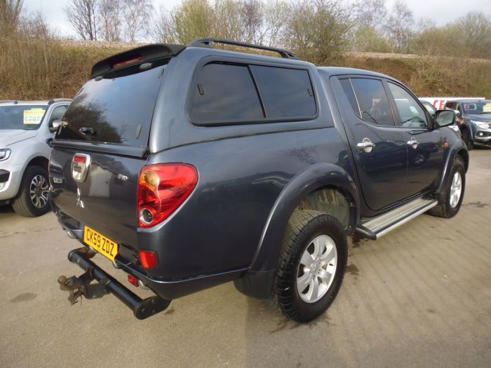 Mitsubishi L200 2.5 L200 ANIMAL DI-D D/C A Four Wheel Drive Diesel Grey