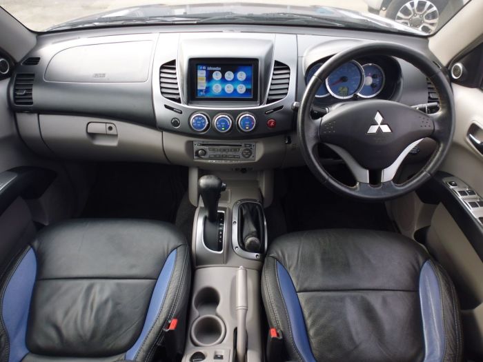 Mitsubishi L200 2.5 L200 ANIMAL DI-D D/C A Four Wheel Drive Diesel Grey