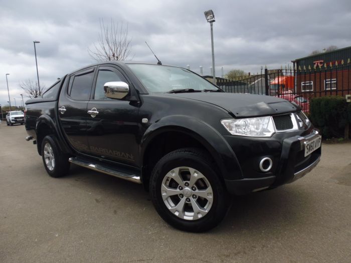 Mitsubishi L200 2.5 Double Cab DI-D Barbarian 4WD Auto 176Bhp Pick Up Diesel Black