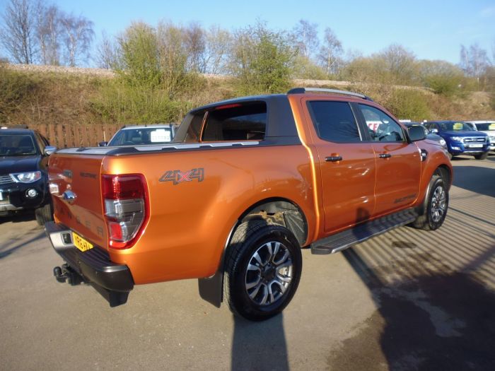 Ford Ranger Pick Up Double Cab Wildtrak 3.2 TDCi 200 Auto Pick Up Diesel Orange