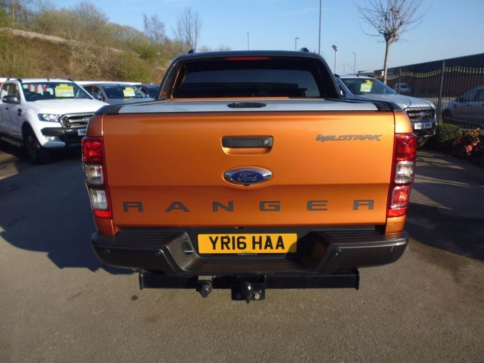 Ford Ranger Pick Up Double Cab Wildtrak 3.2 TDCi 200 Auto Pick Up Diesel Orange