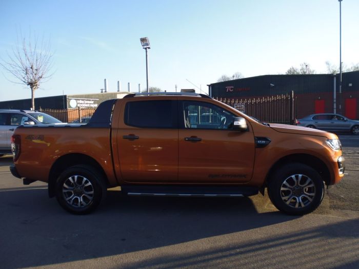 Ford Ranger Pick Up Double Cab Wildtrak 3.2 TDCi 200 Auto Pick Up Diesel Orange