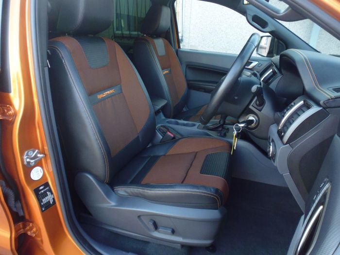 Ford Ranger Pick Up Double Cab Wildtrak 3.2 TDCi 200 Auto Pick Up Diesel Orange