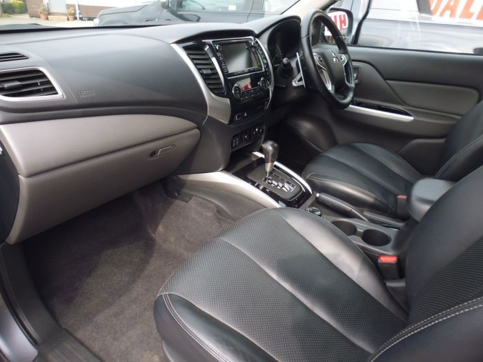 Mitsubishi L200 2.4 Double Cab DI-D 178 Warrior 4WD Auto Four Wheel Drive Diesel Grey