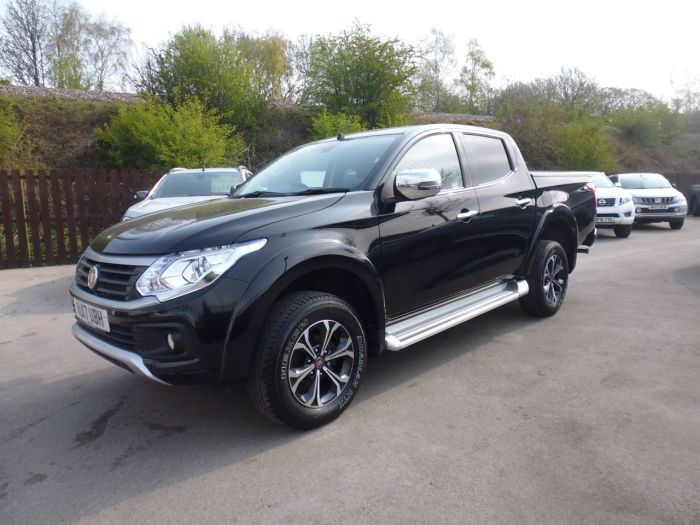Fiat Fullback 2.4 180hp LX Double Cab Pick Up Pick Up Diesel Black