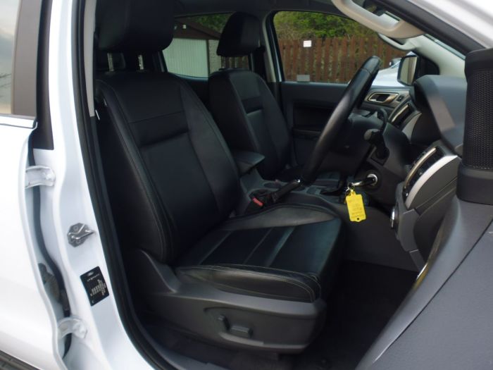 Ford Ranger 2.2 RANGER LIMITED 4X4 TDCI A Pick Up Diesel White
