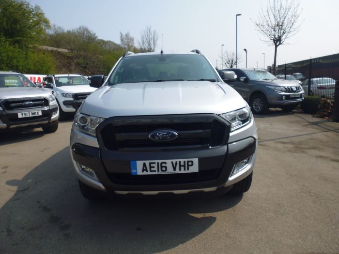Ford Ranger Pick Up Double Cab Wildtrak 3.2 TDCi 200 Pick Up Diesel Silver
