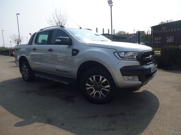 Ford Ranger Pick Up Double Cab Wildtrak 3.2 TDCi 200 Pick Up Diesel Silver