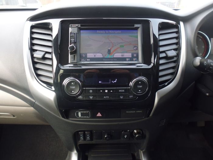 Fiat Fullback 2.4 180hp LX Double Cab Pick Up Pick Up Diesel Black
