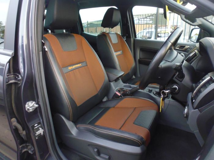 Ford Ranger Pick Up Double Cab Wildtrak 3.2 TDCi 200 Pick Up Diesel Grey