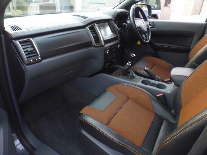 Ford Ranger Pick Up Double Cab Wildtrak 3.2 TDCi 200 Pick Up Diesel Grey