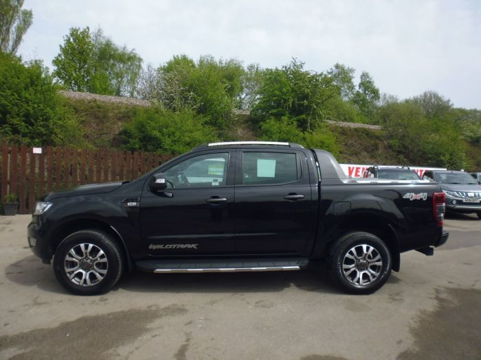 Ford Ranger Pick Up Double Cab Wildtrak 3.2 TDCi 200 Pick Up Diesel Black