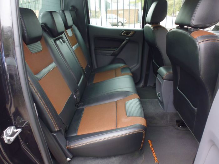 Ford Ranger Pick Up Double Cab Wildtrak 3.2 TDCi 200 Pick Up Diesel Black