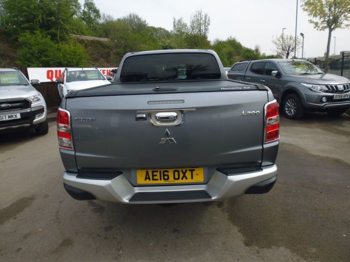 Mitsubishi L200 2.4 Double Cab DI-D 178 Barbarian 4WD Pick Up Diesel Grey