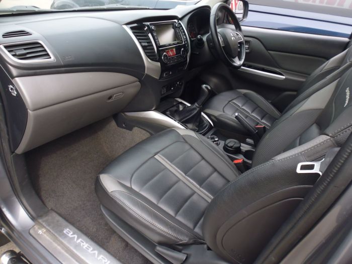 Mitsubishi L200 2.4 Double Cab DI-D 178 Barbarian 4WD Pick Up Diesel Grey