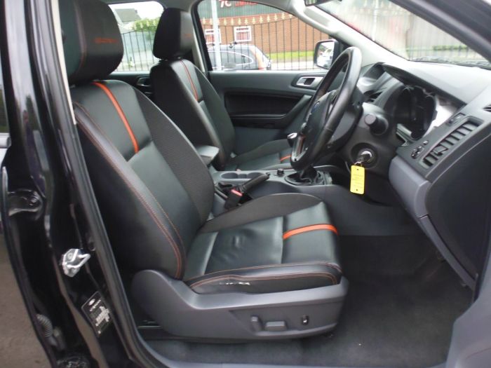 Ford Ranger Pick Up Double Cab Wildtrak 3.2 TDCi 4WD Pick Up Diesel Black