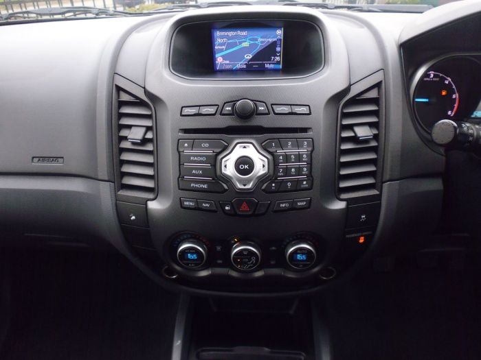 Ford Ranger Pick Up Double Cab Wildtrak 3.2 TDCi 4WD Pick Up Diesel Black