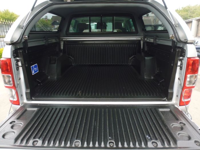 Ford Ranger Pick Up Double Cab Limited 1 3.2 TDCi 200 Pick Up Diesel Silver