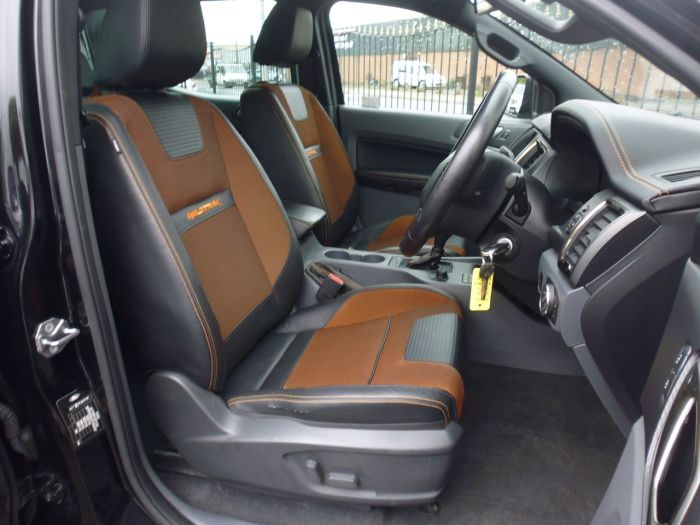 Ford Ranger Pick Up Double Cab Wildtrak 3.2 TDCi 200 Auto Pick Up Diesel Black