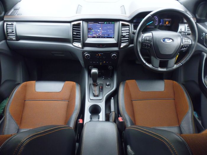 Ford Ranger Pick Up Double Cab Wildtrak 3.2 TDCi 200 Auto Pick Up Diesel Black