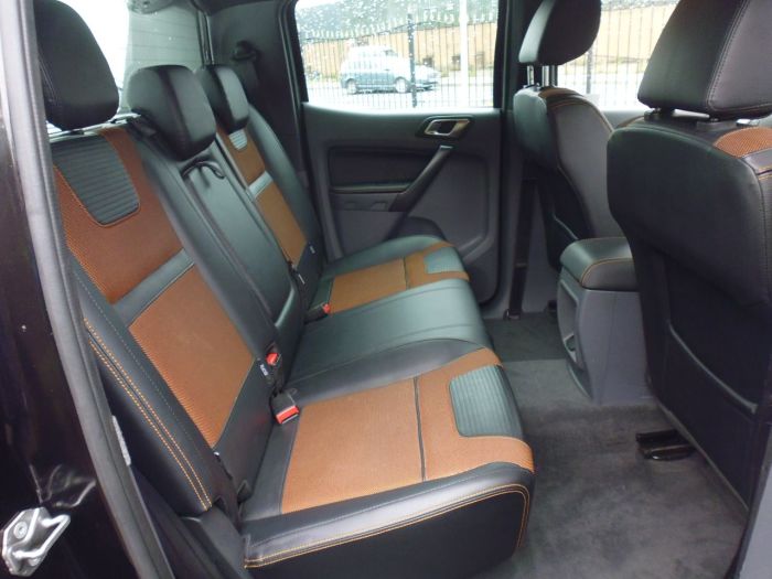 Ford Ranger Pick Up Double Cab Wildtrak 3.2 TDCi 200 Auto Pick Up Diesel Black