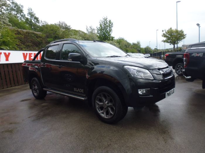 Isuzu D-max 2.5TD Blade Double Cab 4x4 Auto Pick Up Diesel Black