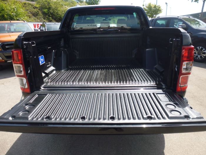 Ford Ranger Pick Up Double Cab Wildtrak 3.2 TDCi 200 Auto Pick Up Diesel Black