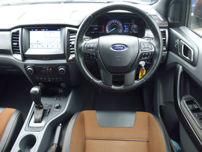Ford Ranger 3.2 RANGER WILDTRAK 4X4 TDCI Pick Up Diesel Orange