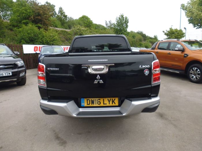 Mitsubishi L200 2.4 Double Cab DI-D 178 Barbarian 4WD Auto Pick Up Diesel Black