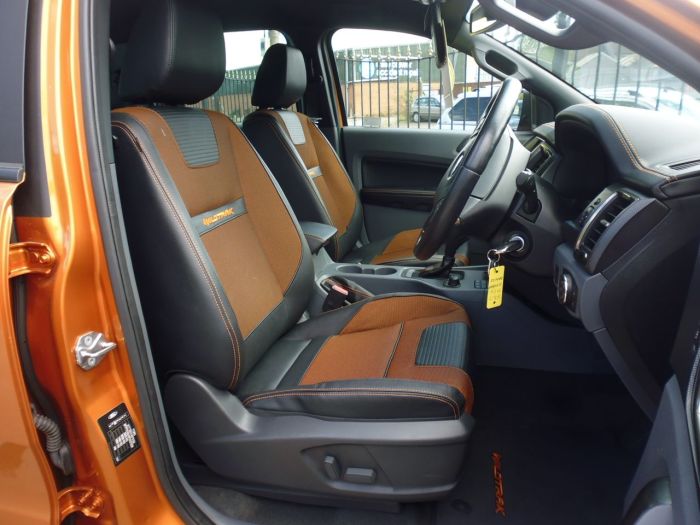 Ford Ranger 3.2 RANGER WILDTRAK 4X4 TDCI Pick Up Diesel Orange
