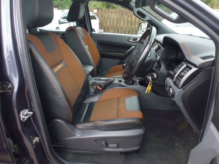 Ford Ranger Pick Up Double Cab Wildtrak 3.2 TDCi 200 Pick Up Diesel Grey