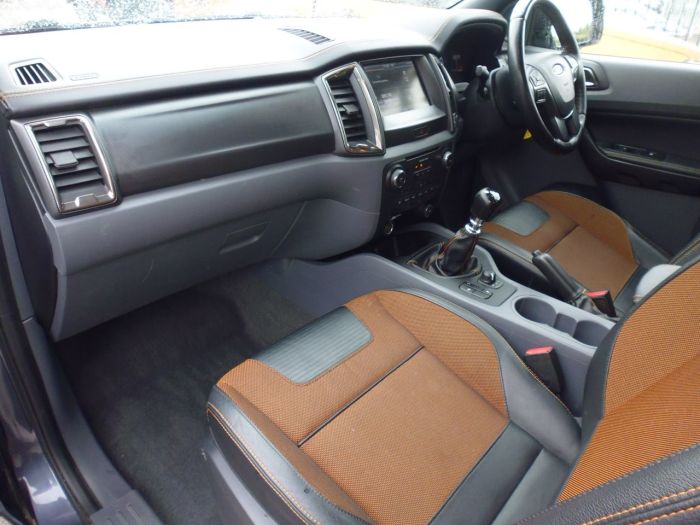 Ford Ranger Pick Up Double Cab Wildtrak 3.2 TDCi 200 Pick Up Diesel Grey