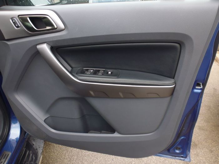 Ford Ranger Pick Up Double Cab Limited 2 2.2 TDCi Pick Up Diesel Blue