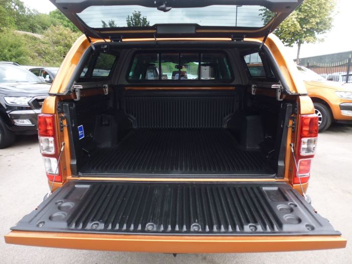 Ford Ranger Pick Up Double Cab Wildtrak 3.2 TDCi 200 Pick Up Diesel Orange