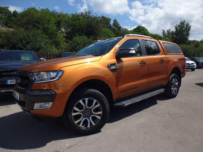 Ford Ranger 3.2 RANGER WILDTRAK 4X4 TDCI Pick Up Diesel Orange