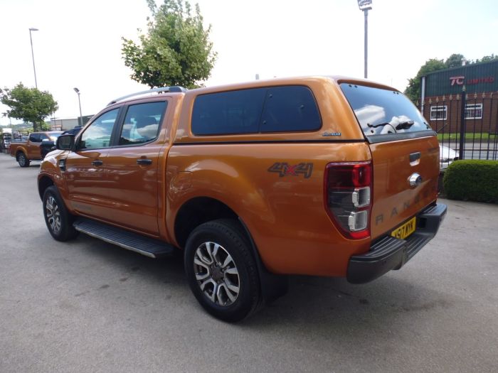 Ford Ranger 3.2 RANGER WILDTRAK 4X4 TDCI Pick Up Diesel Orange