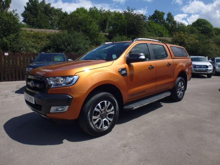 Ford Ranger 3.2 RANGER WILDTRAK 4X4 TDCI Pick Up Diesel Orange