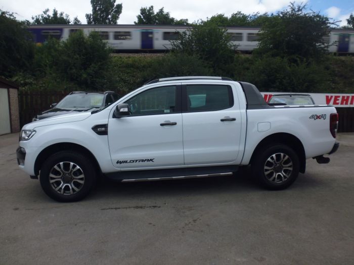 Ford Ranger 3.2 RANGER WILDTRAK 4X4 TDCI Pick Up Diesel White