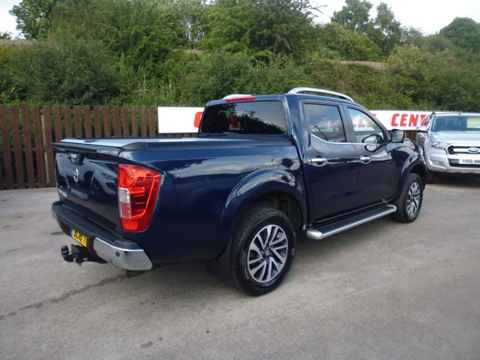 Nissan Navara Double Cab Pick Up Tekna 2.3dCi 190 4WD Pick Up Diesel Blue